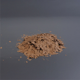Barevné chipsy - hnědá 8/80 3mm (balení 1kg)